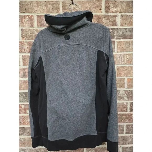 Lululemon Post Chaturanga Half Zip Pullover Sweater Womens Gray Black Size 10 - Picture 9 of 10